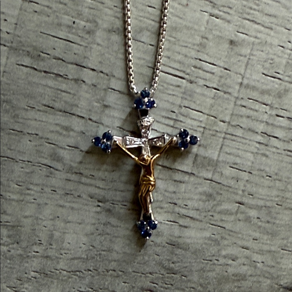 Elegant Gold and Silver Crucifix Pendant Necklace